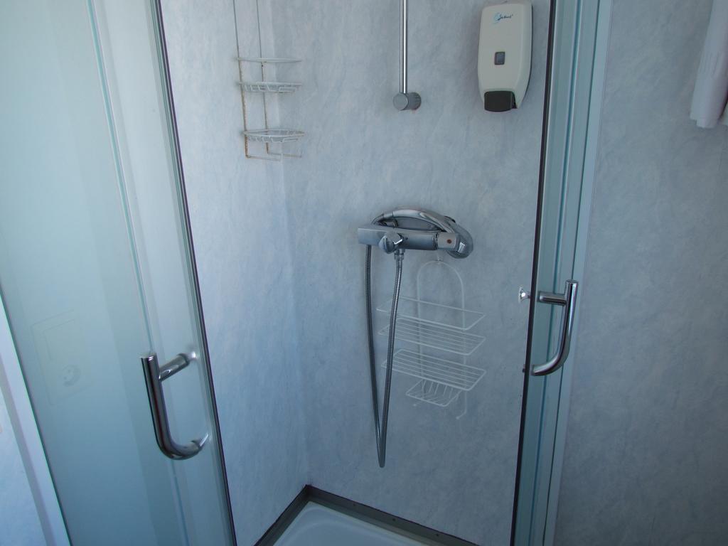 Guesthouse Sunnuholl Vestmannaeyjar Esterno foto